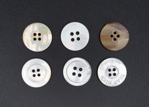 Xưởng sản xuất nút vỏ trai