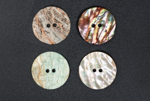 Shell button manufacturer